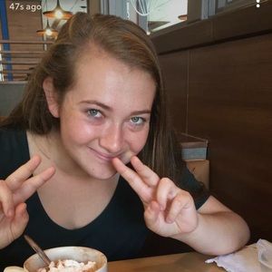 Meet your Posher, Julia